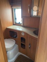 HYMER / ERIBA / HYMERCAR Eriba Nova 541 Luxus - Line/ Truma Mover Ser 2 - HYMER / ERIBA Rundsitzgruppe Wohnwagen