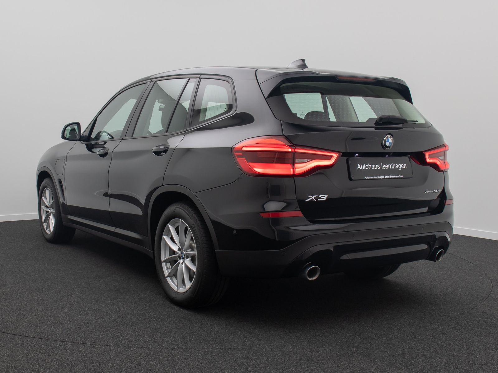 Fahrzeugabbildung BMW X3 xD30e Kamera HUD DAB Komfort Sport LED 18Zoll