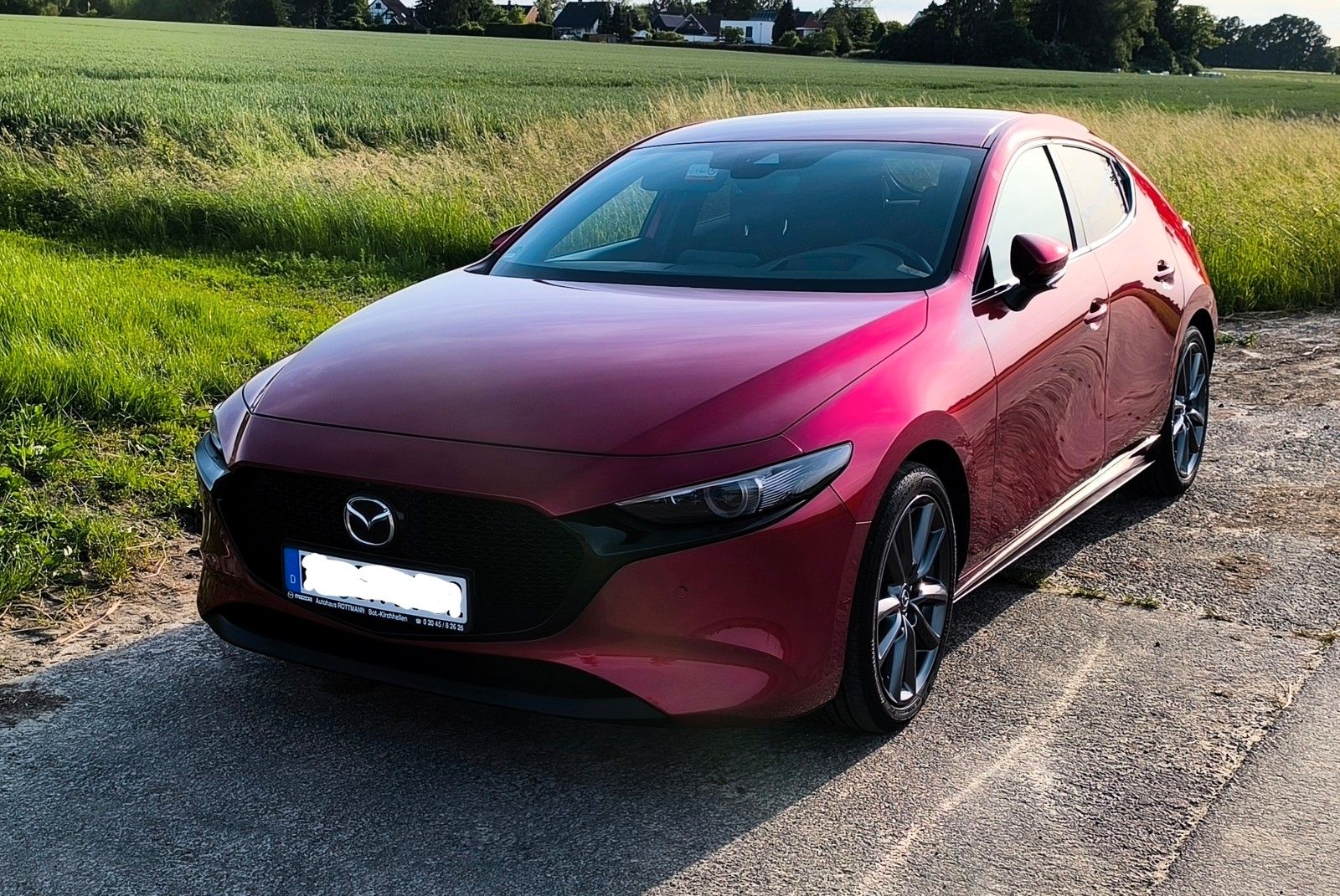 MAZDA 3
