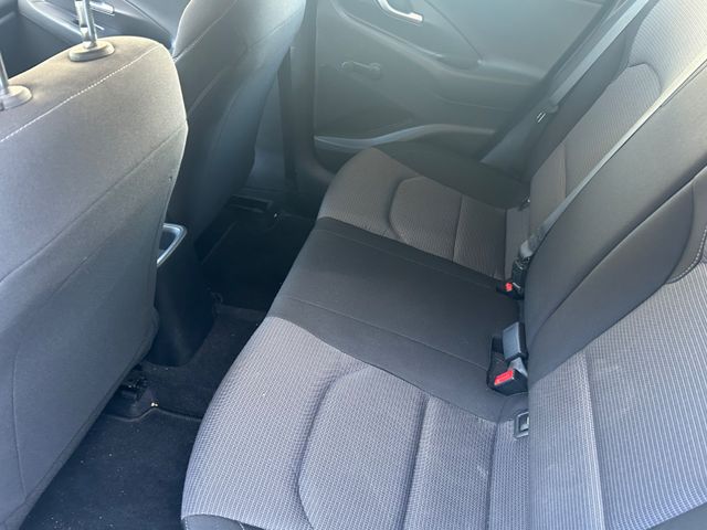Fahrzeugabbildung Hyundai i30 + NaviZB+Klima+Allwetter+BT+Tempomat+USB+LED
