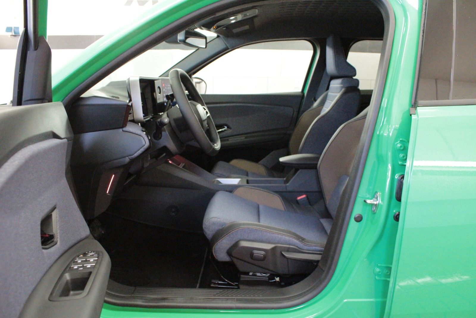 Fahrzeugabbildung Renault R 5 150 Comfort Range *Winter-Komfort-Paket*