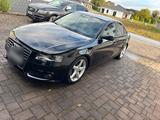 Audi AUDI A4 B8 211ps TFSI 2.0 QUATTRO LED.AHK ... - Audi A4 mit Benzin-Antrieb: Limousine, 2.8
