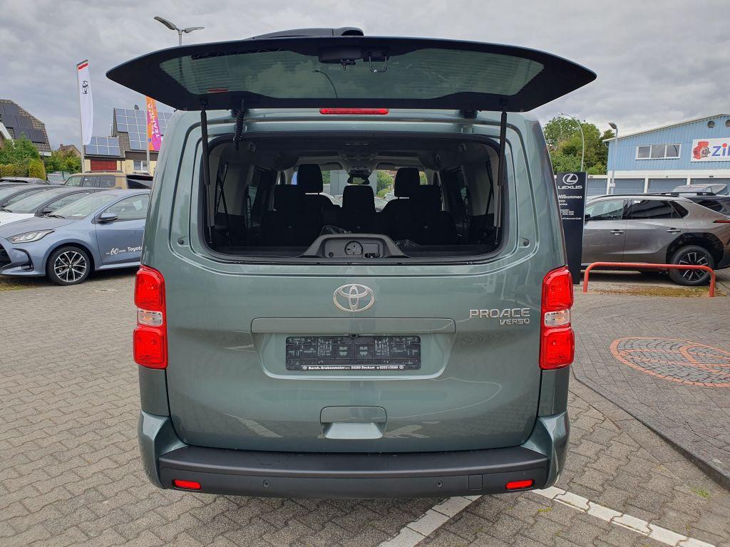 Toyota Proace 2,2-l-D L2 (8-Si.) Autm. Verso Teamplayer