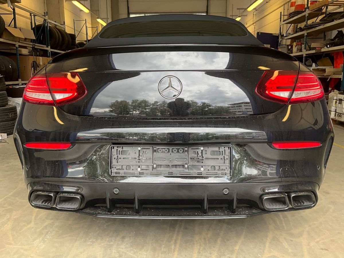 Fahrzeugabbildung Mercedes-Benz C63 S Cabrio DISTRO Perf.Sitze/AGA digiTacho HUD