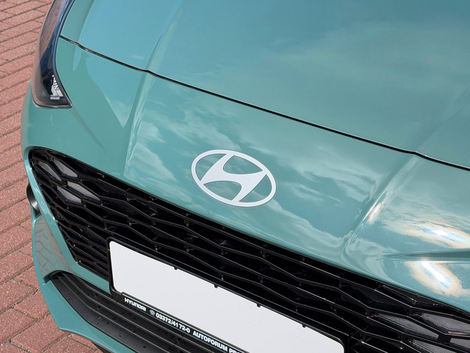 Fahrzeugabbildung Hyundai i10 1.0 Trend *Klima*Navi*CarPlay*PDC*RFKamera*