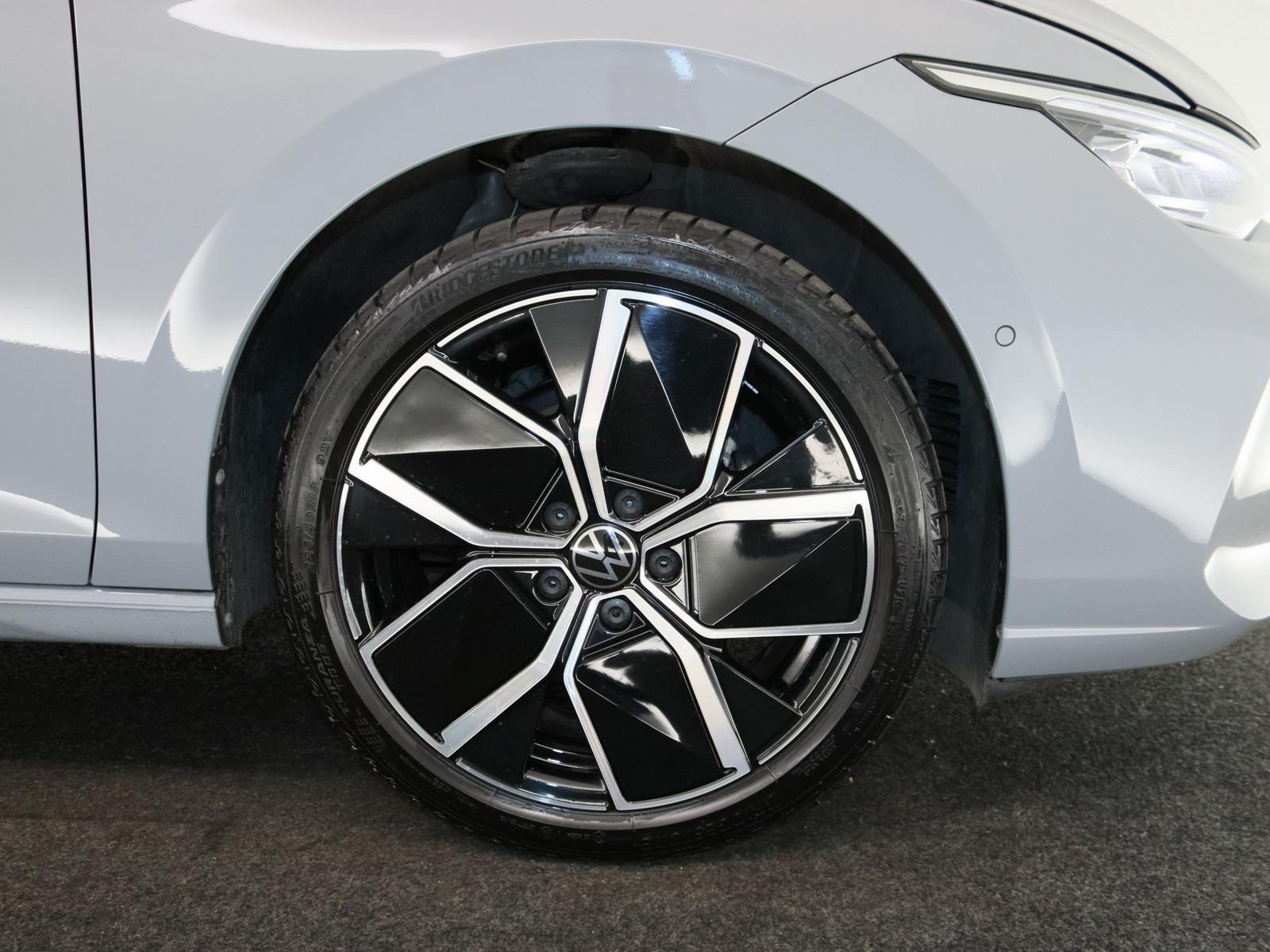 Volkswagen Golf VIII 1.5 TSI Edition 50 360° MATRIX-LED HUD, миниатюра 21