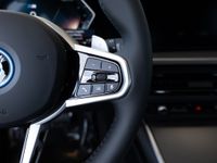 BMW 330 - Vorschau Bild 13