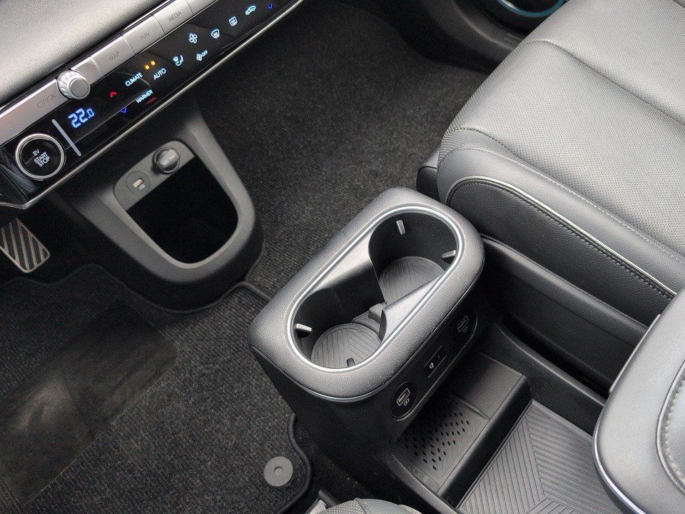 Fahrzeugabbildung Hyundai IONIQ 5 73kWh 4WD PROJECT45 RELAX+SOLAR+360+BOSE