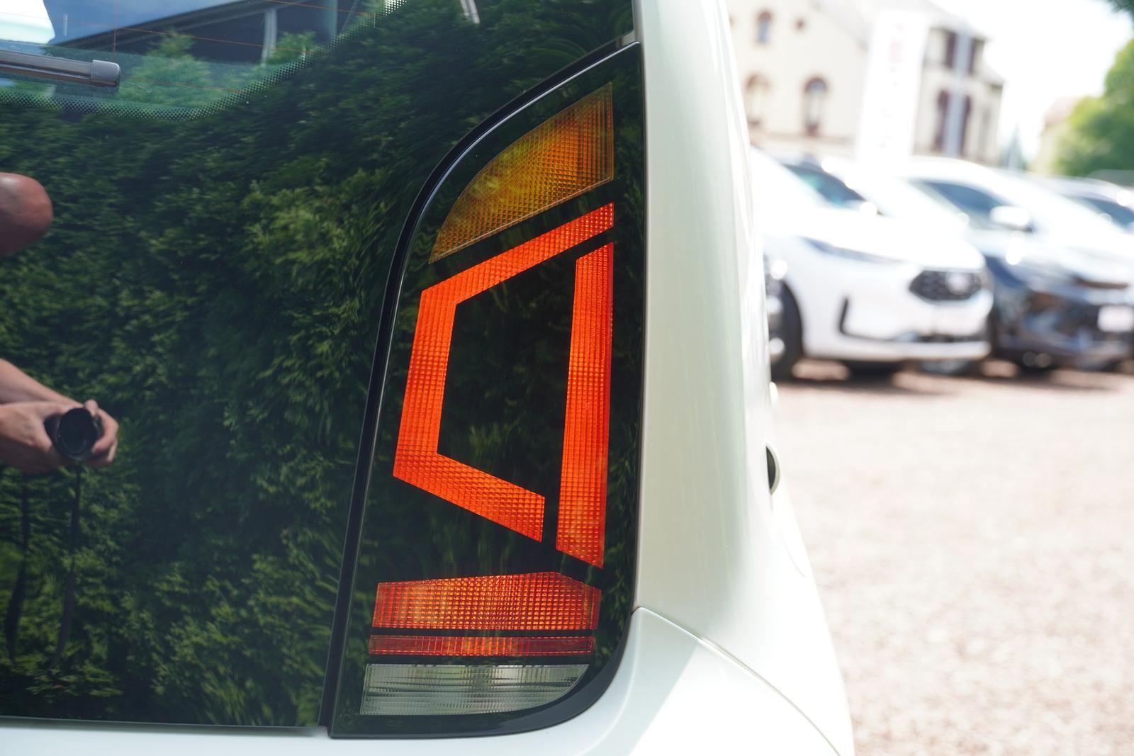 Volkswagen Up 1.0 Active Tempomat Kamera Klima Sitzheizung, миниатюра 27