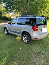 Skoda Yeti 2.0 TDI 81kW JOY m. AHK - Skoda Yeti: Joy