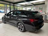 Skoda Octavia Combi RS *4x4 SIDE NAV PANO AHK STH*VOLL - Skoda Vorführfahrzeuge mit Diesel-Antrieb: Allradantrieb