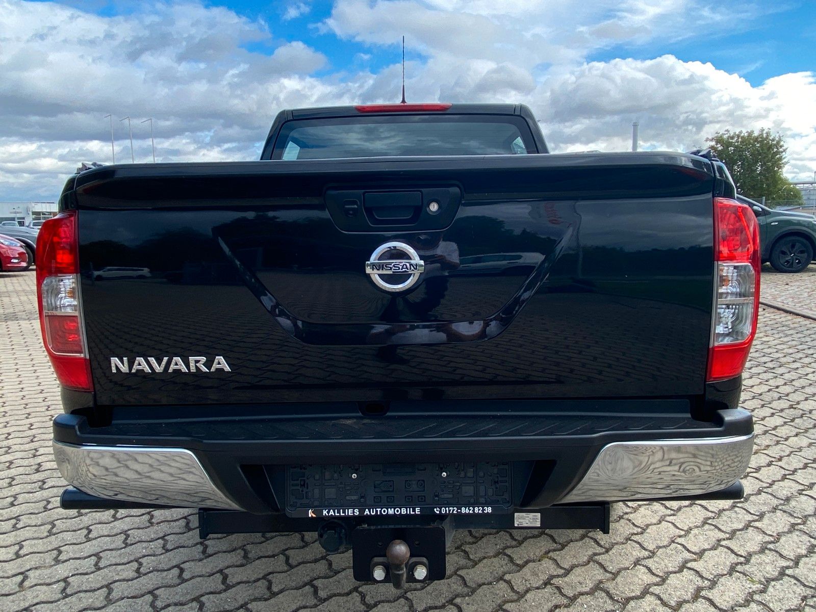 Fahrzeugabbildung Nissan Navara NP300  Double Cab 4x4