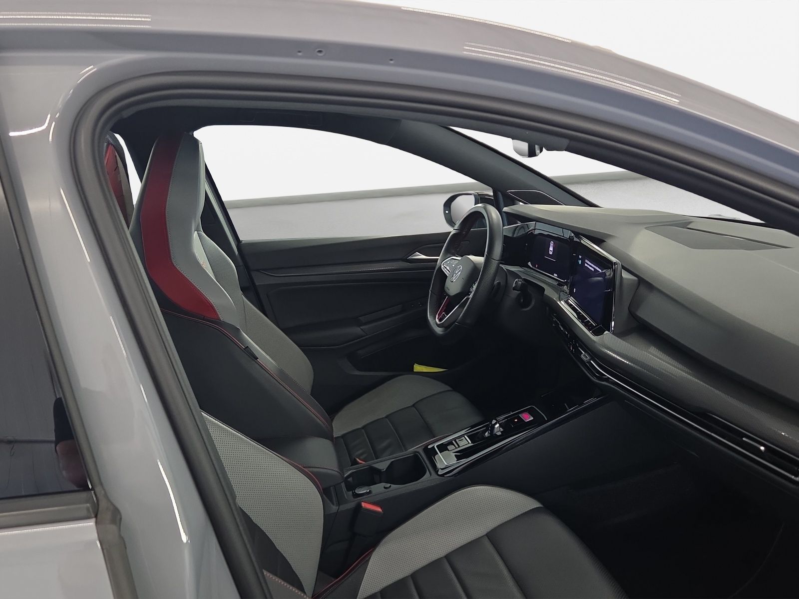 Volkswagen Golf GTI VIII 2.0 TSI Clubsport Black Style DSG foto 5