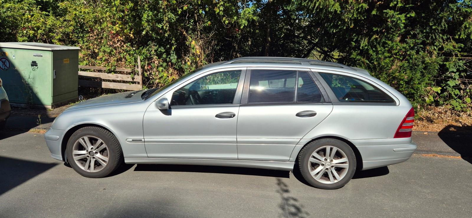 Mercedes-Benz C180 2004 — photo 5