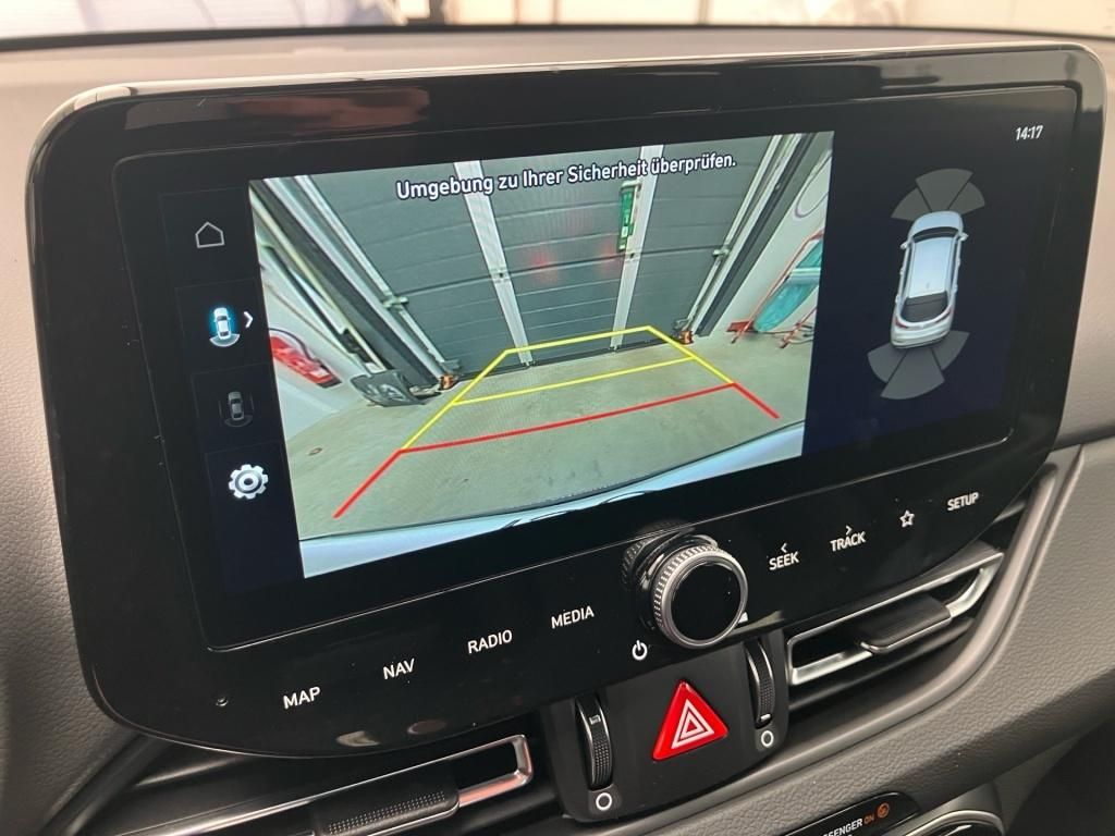 Fahrzeugabbildung Hyundai i30 1,5 T-GDi N-LINE 7-DCT Pano 2xKlima Navi