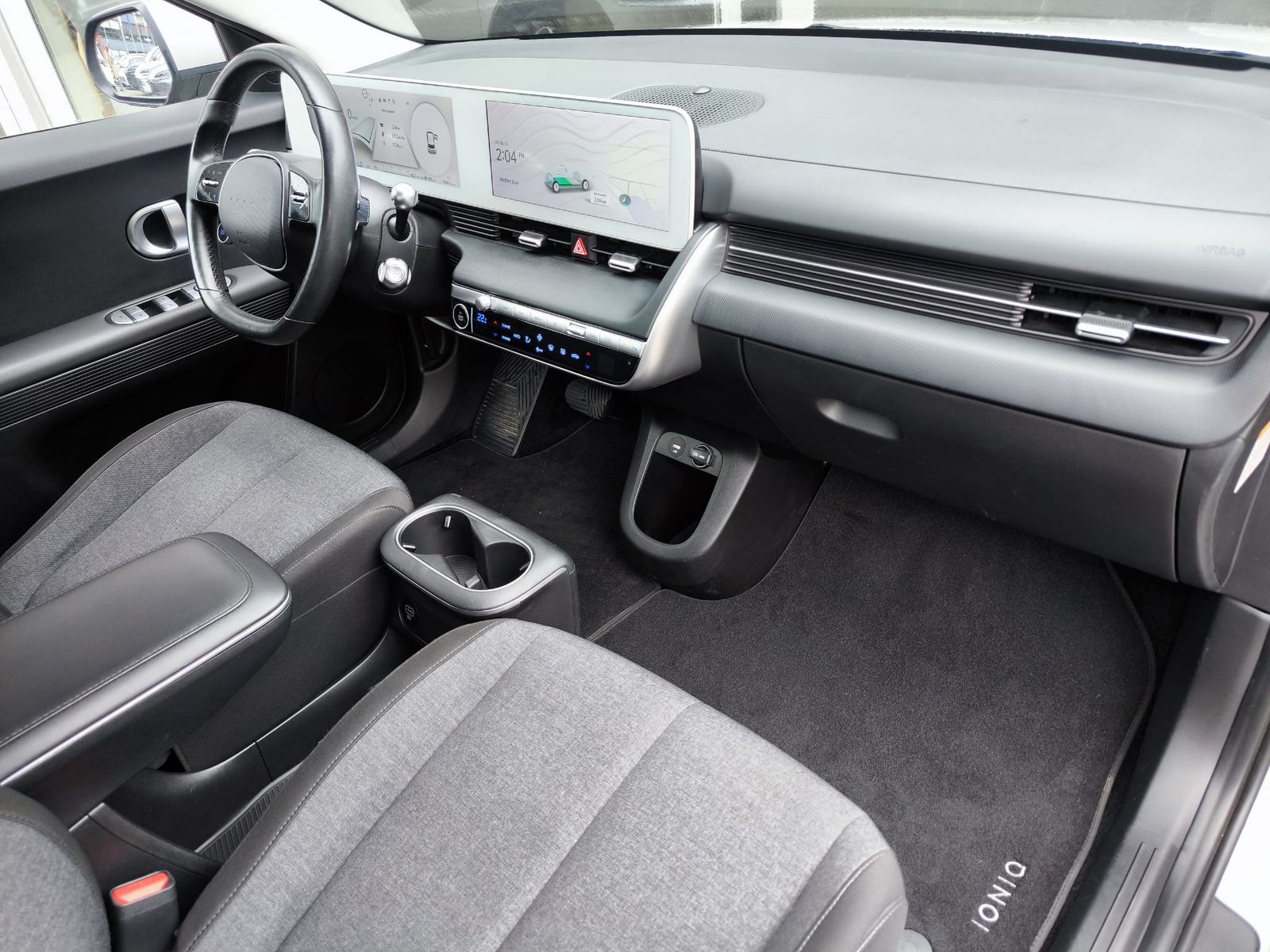 Fahrzeugabbildung Hyundai Ioniq 5 NAVI+LED+SHZ+KAMERA+ACC+AHK+19"+