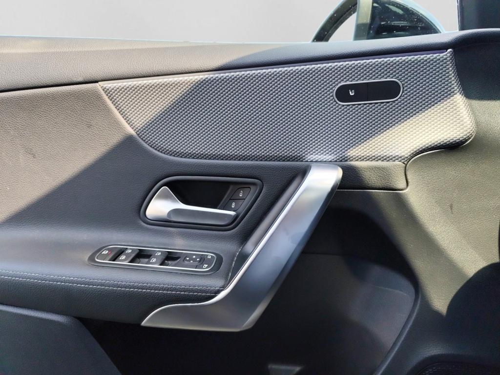 Mercedes-Benz A-Class PROGRESSIVE AMBIENTE SHZ TEMP LED, миниатюра 18