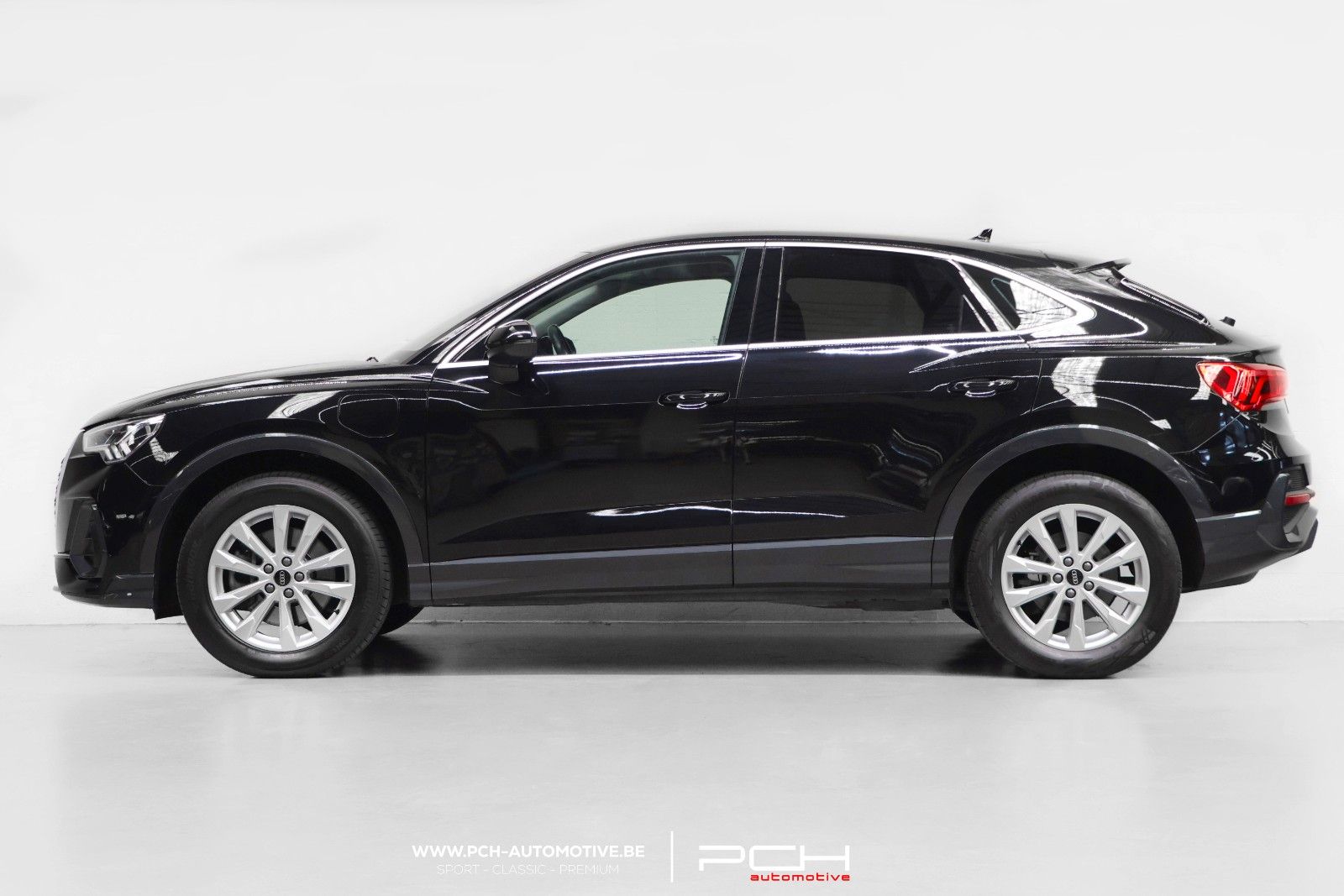 Audi Q3 Sportback 45 TFSIe PHEV S-Line S-Tronic Aut. imagem 3