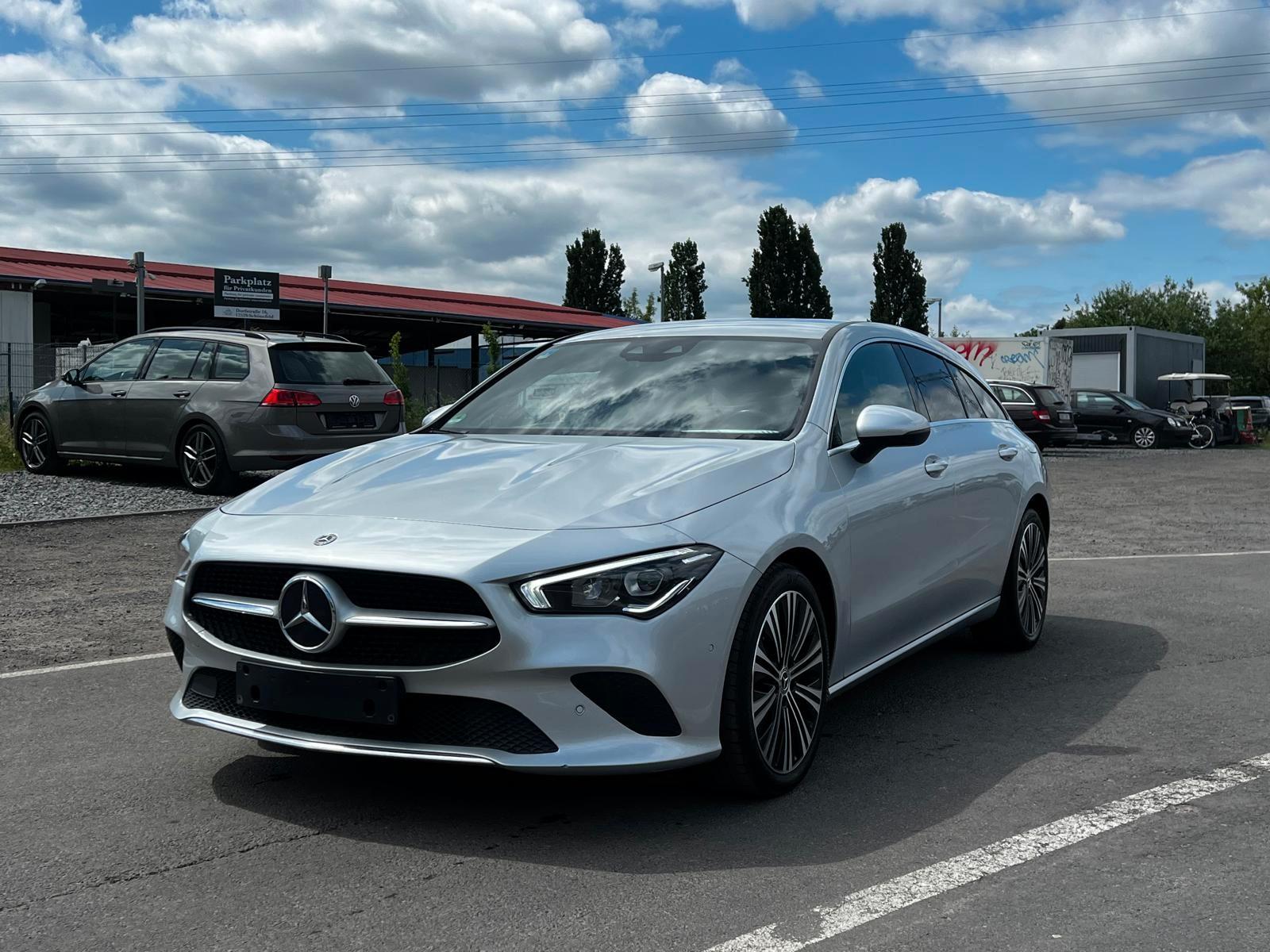 Mercedes-Benz CLA Shooting Brake CLA 200 d