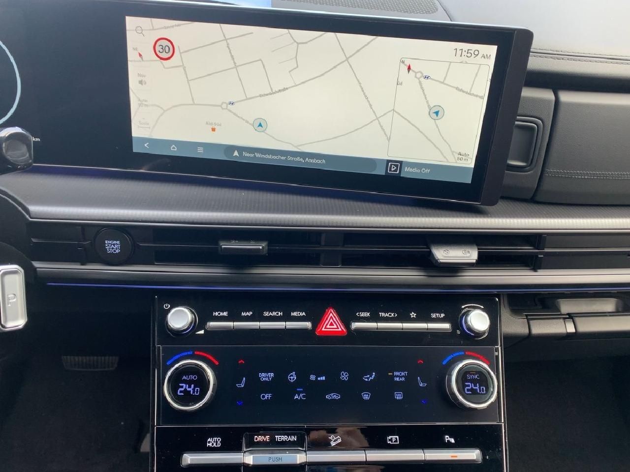 Fahrzeugabbildung Hyundai SANTA FE 1.6 T-GDI Hybrid 176 kW 4WD Blackline*