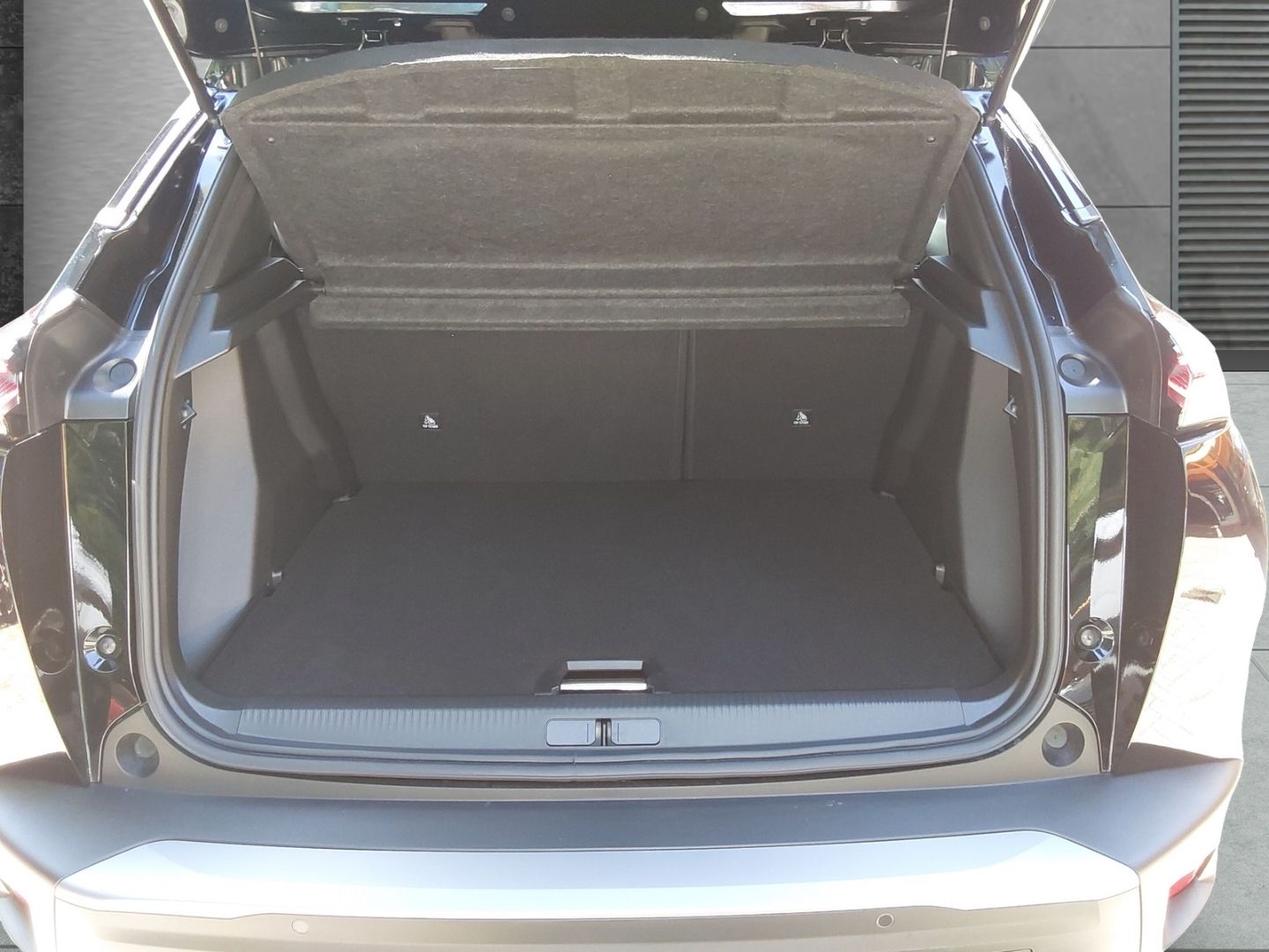 Peugeot 2008 - Bild 5