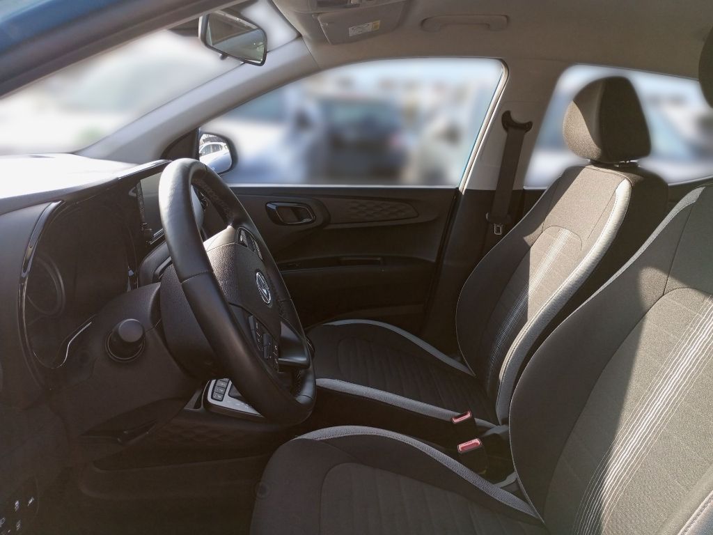 Fahrzeugabbildung Hyundai i10 1.2 Automatik Trend