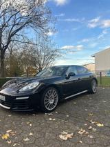 Porsche Panamera Diesel - 300 PS - Scheckheft - Porsche Panamera in Bochum