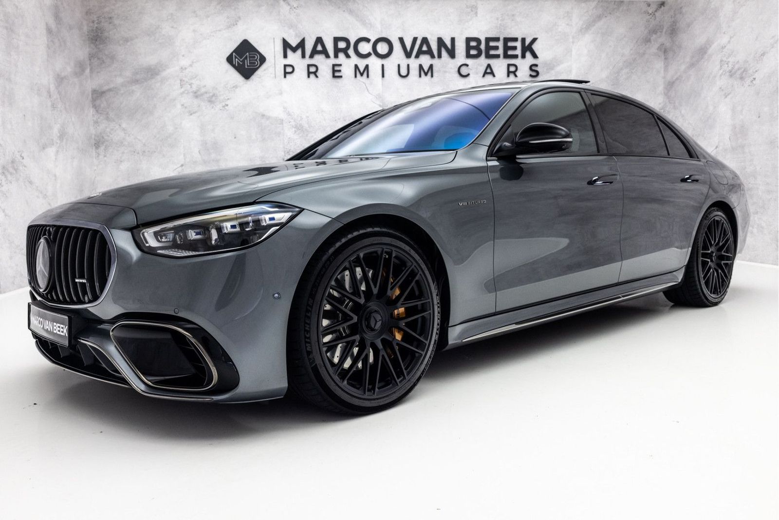 Mercedes-Benz S 63 AMG S E Performance 802 PK | Burmester 4D |