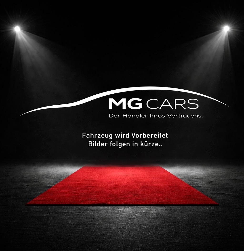 Mercedes-Benz C180 CGI~AMG-Line~Vollleder~Comand~Kamera~Assist