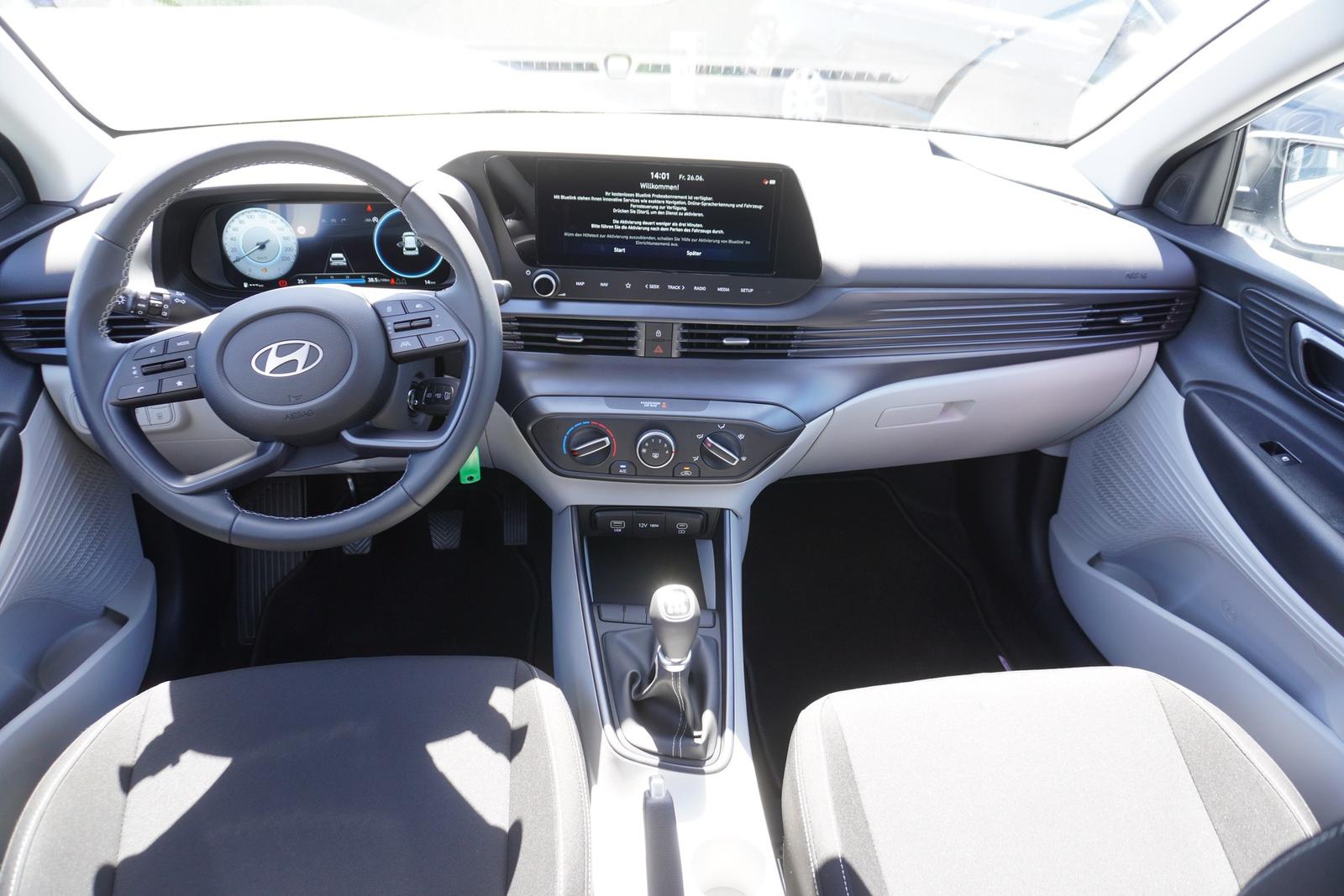 Hyundai i20 1.2 Navi Kamera Android Apple DAB Spurhalte