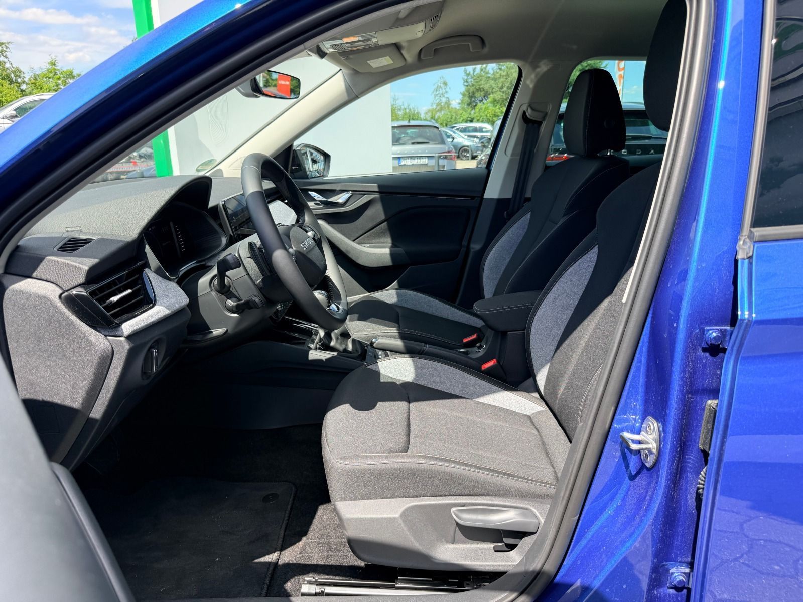 Fahrzeugabbildung SKODA Kamiq Balance 1,5 TSI 110 kW 7-Gang-DSG*AHK*eHec