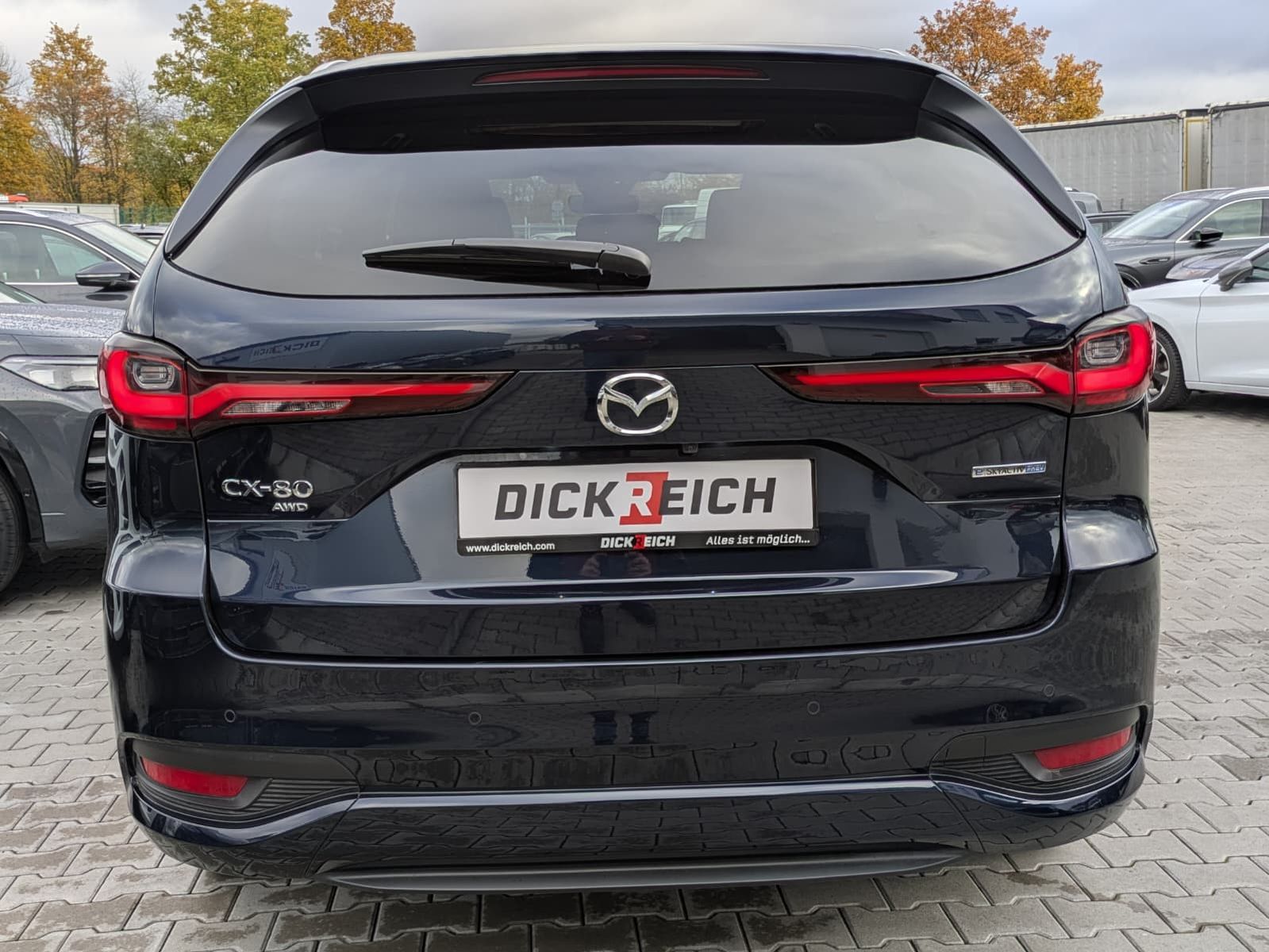 Fahrzeugabbildung Mazda CX-80 2.5L PHEV Homura Plus PANO*HUD*BOSE*7-SIT