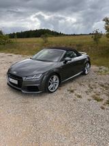 Audi TT 2.0 quattro // 230PS // AppleCarplay // - Audi TT: Ps
