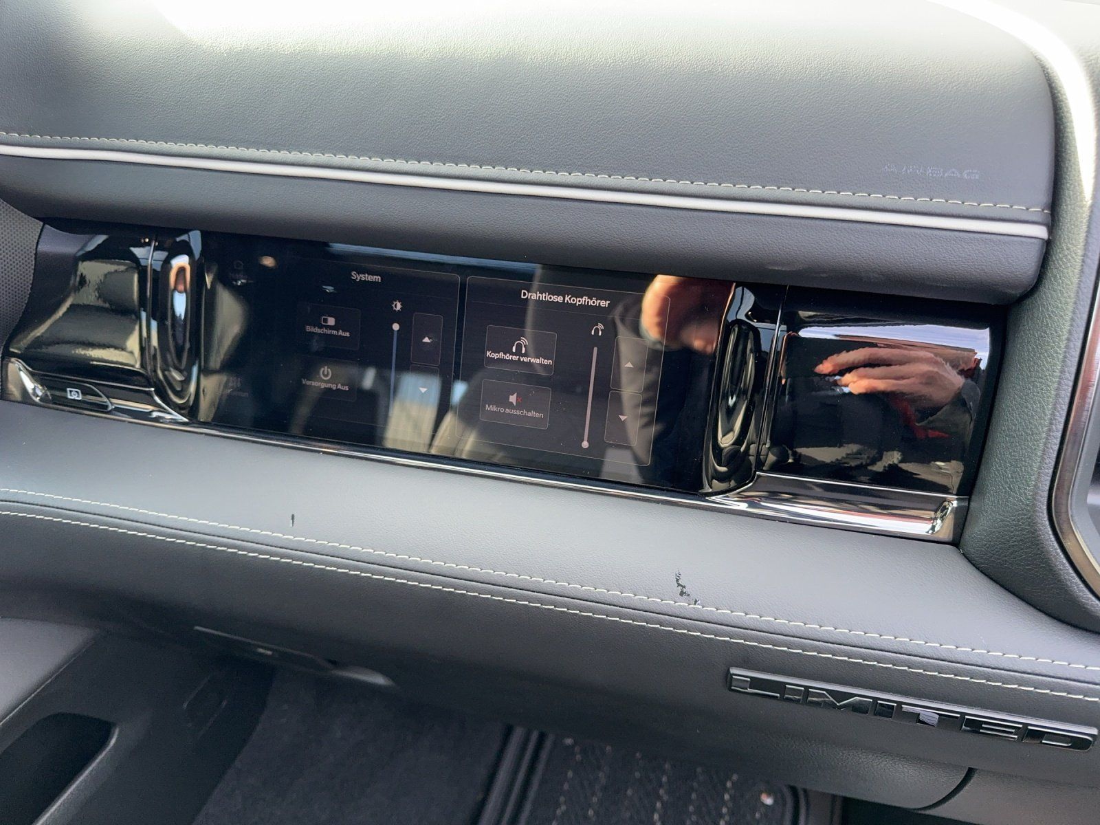 Fahrzeugabbildung Dodge RAM Limited Night 3.0 MY 2025/TAILGATE/RAMBOX