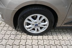 FORD Tourneo Connect 1.0 EcoBoost PDC Sitzhz.