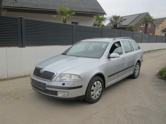 Skoda Octavia  2.0 TDI  Elegance Xenon PDC Eu-4 SHZ