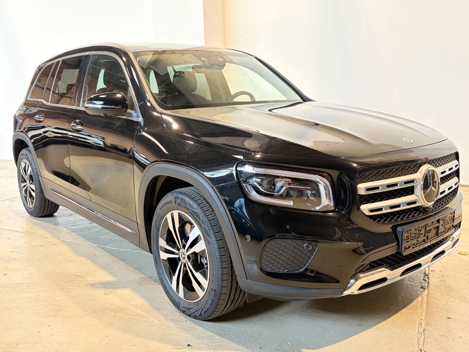 Mercedes-Benz GLB 250 4Matic 2.0 360° Anhängerkupplung foto 2