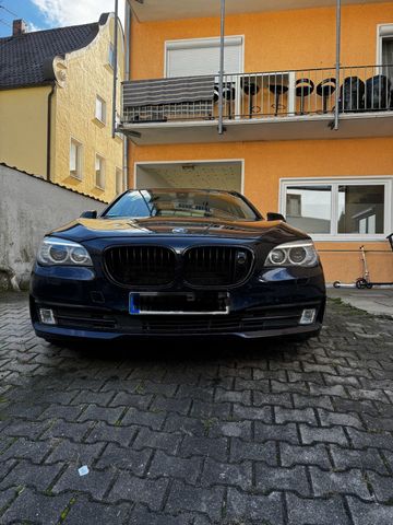 BMW 740d Facelift