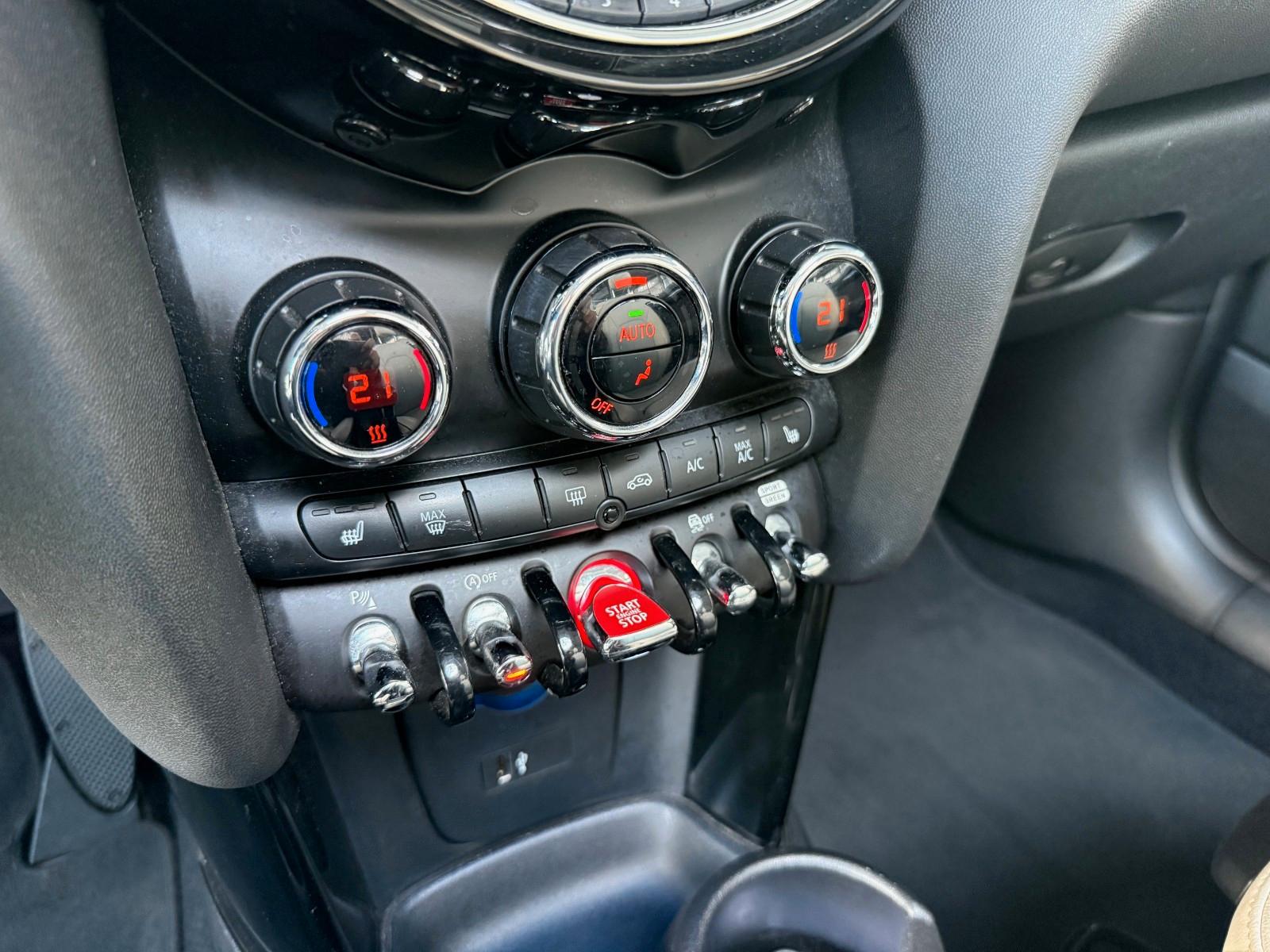 MINI Cooper S Cabrio   Leder
