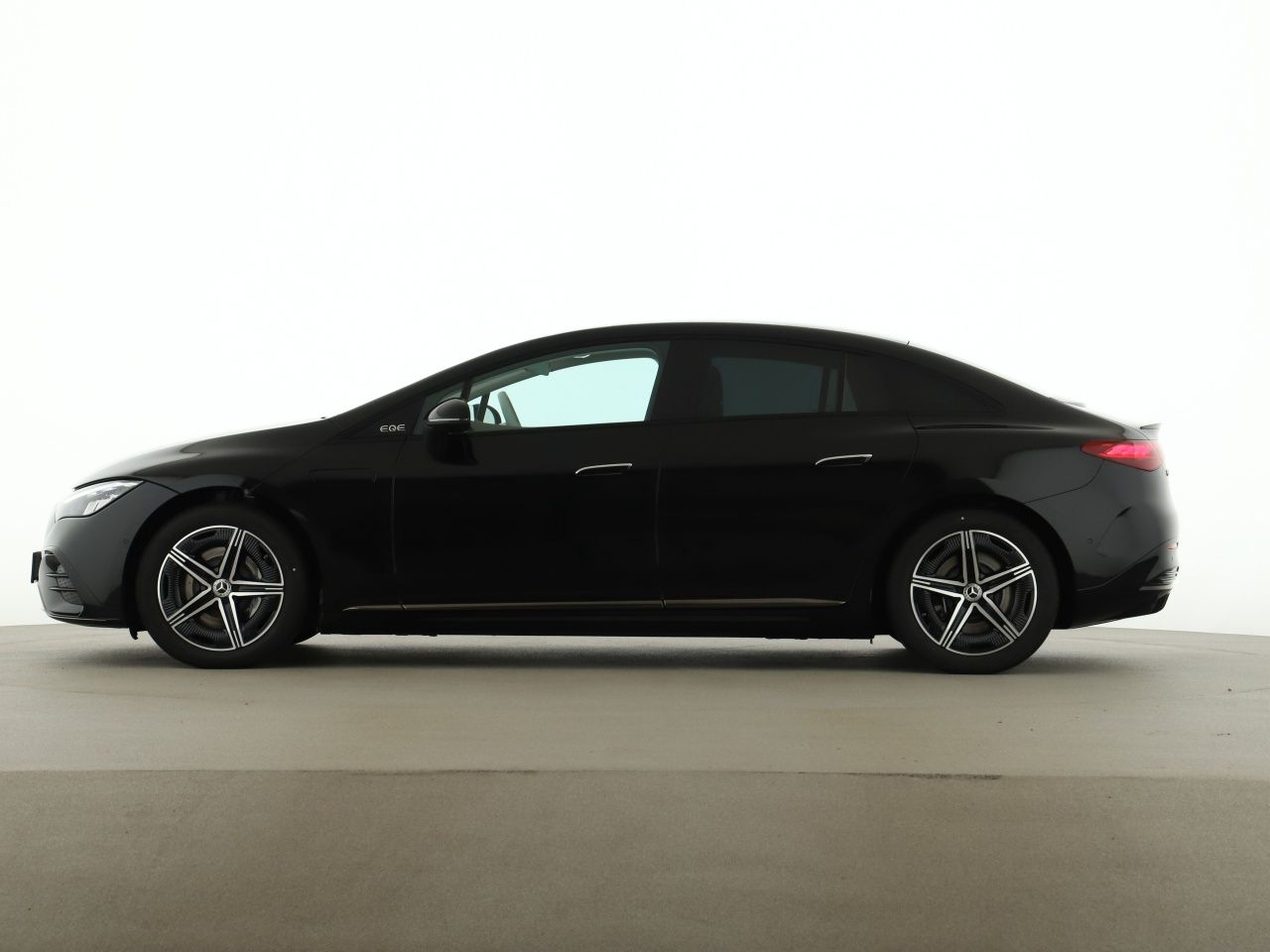 Mercedes-Benz EQE 300 AMG Advanced 19'' Night Distr foto 3