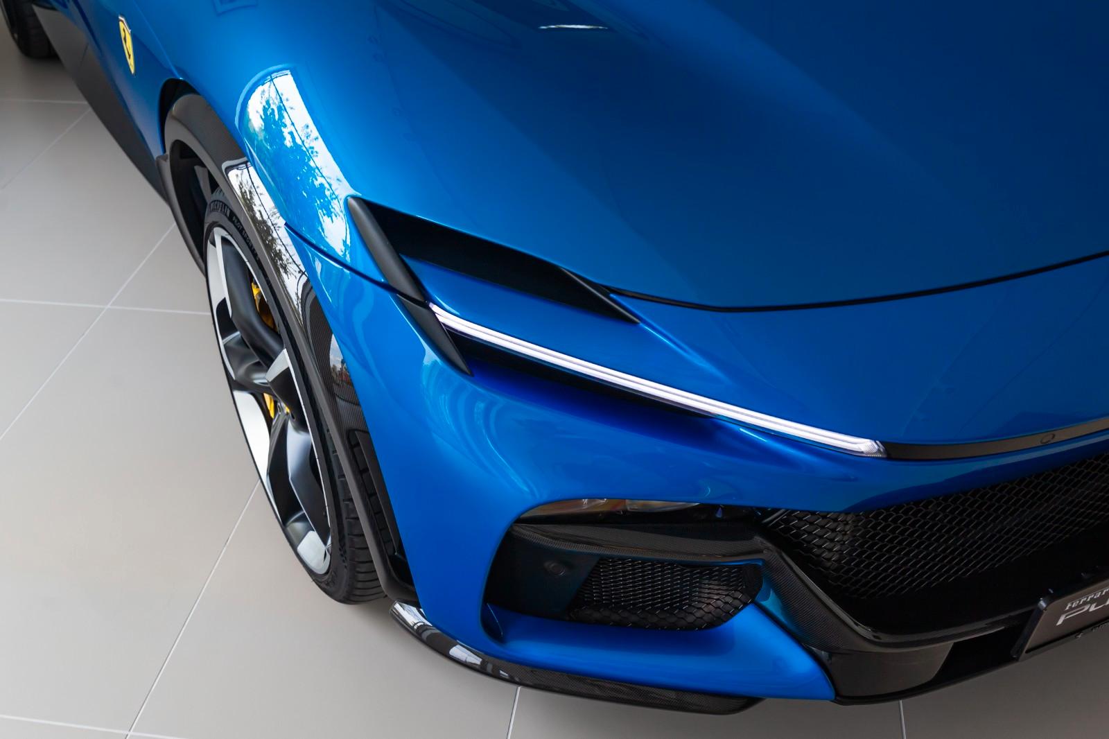 Ferrari Purosangue V12 DCT - Blu Corsa, Visual Carbon