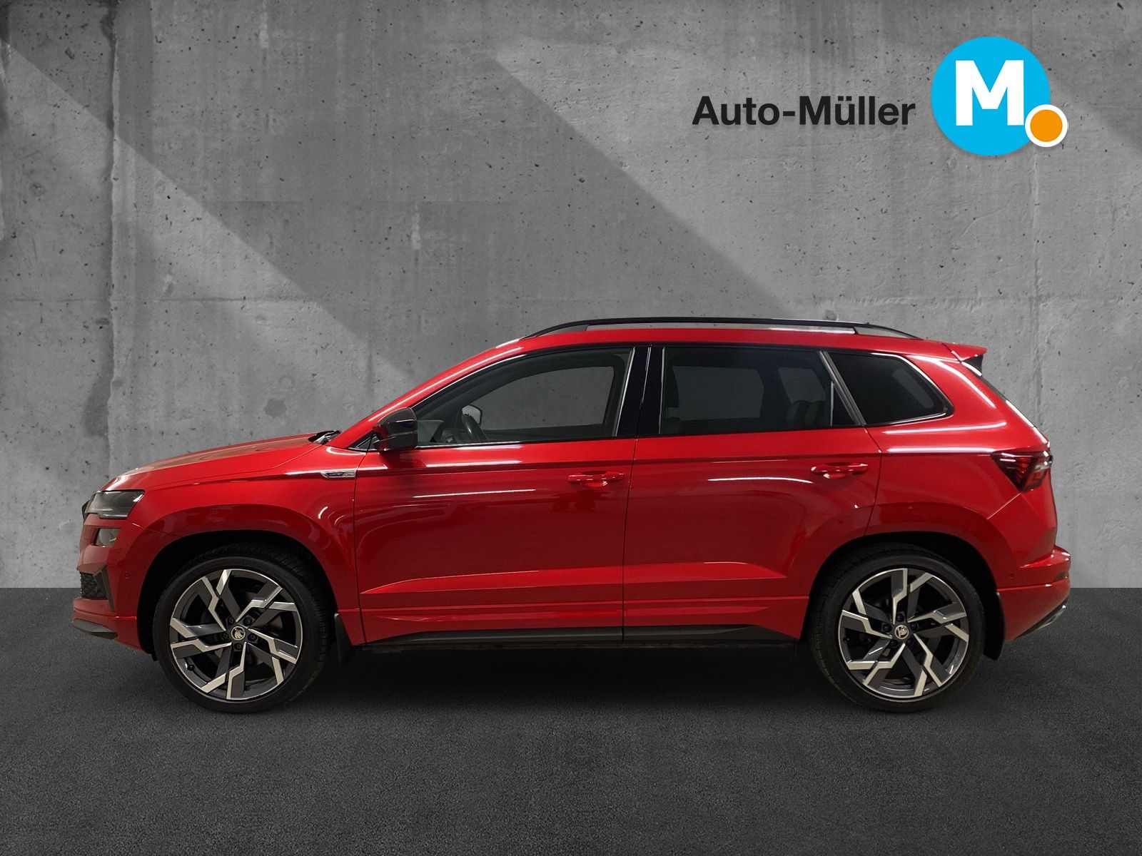 Skoda Karoq Sportline 2.0 TSI 4x4 DSG AHK Navi Pano imagem 2