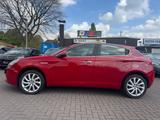 Alfa Romeo Giulietta Super*TÜV NEU*GARANTIE*AHK* - Alfa Romeo Giulietta mit Benzin-Antrieb: Navigationssystem, Limousine