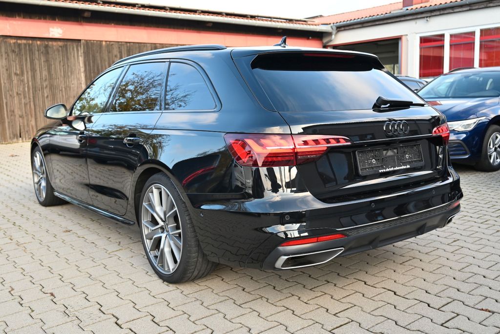 AUDI A4 2023