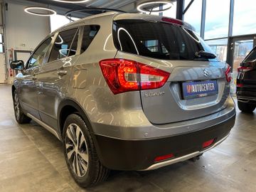 Suzuki SX4 S-Cross Club *AHK*NAVI*PDC*TEMPOMAT*KAMERA*