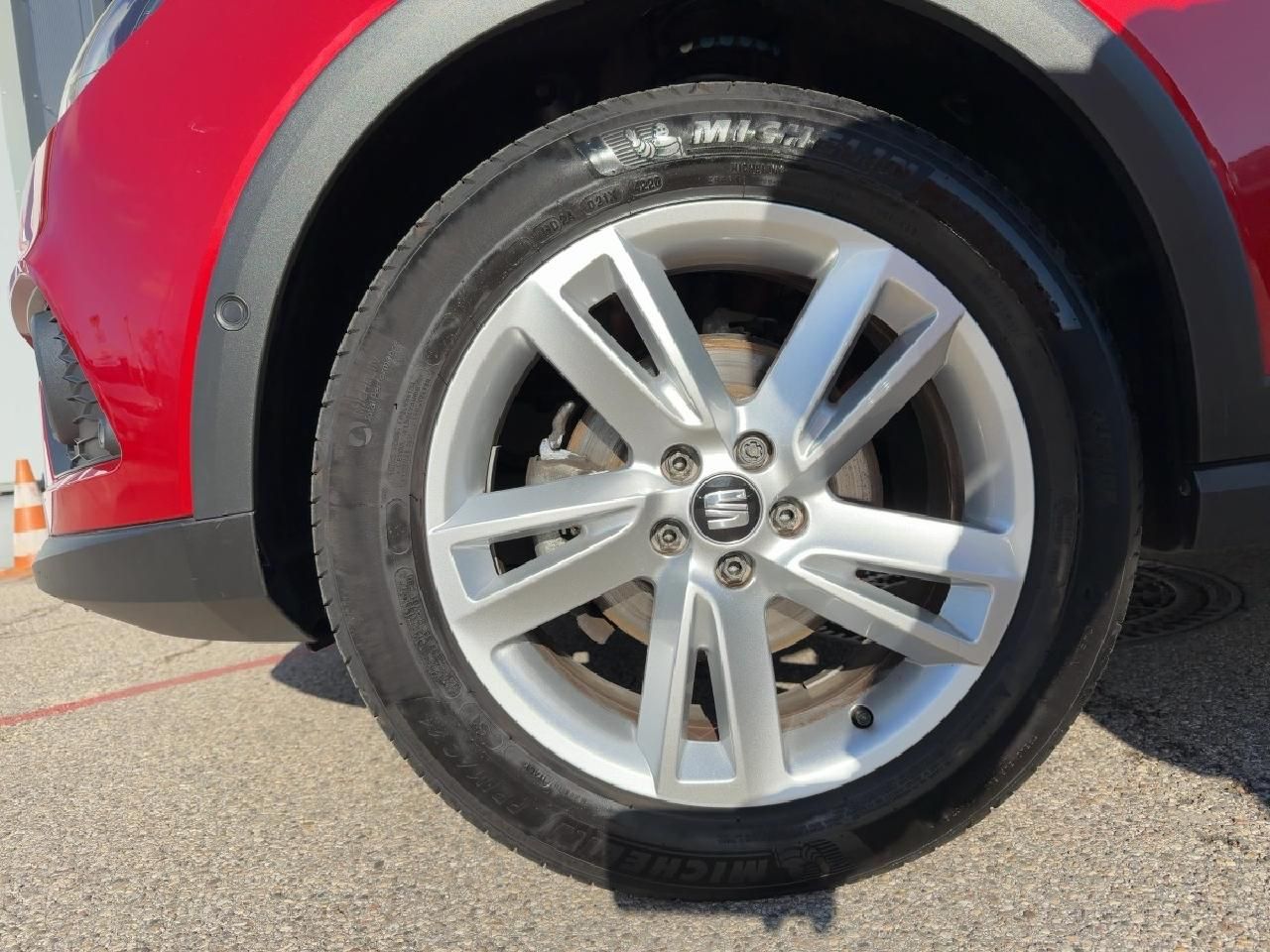 Fahrzeugabbildung SEAT Arona 1,0 TSI FR OPF *LED+SHZ+PDC+RFK*