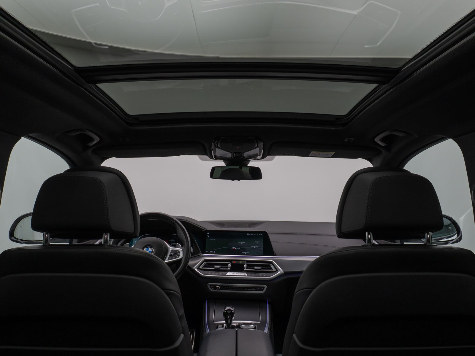 Fahrzeugabbildung BMW X5 xD30d M Sport 360°Panorama Laser HUD DAB HiFi