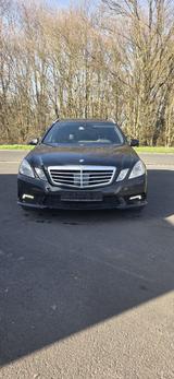 Mercedes-Benz Mercedes Benz E350 CDI 4 matic - Mercedes-Benz E 350 aus 2010: 4matic