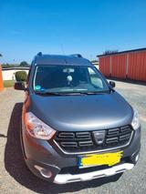 Dacia Dokker TCe 115 Stepway Celebration Stepway C... - Dacia Dokker von privat