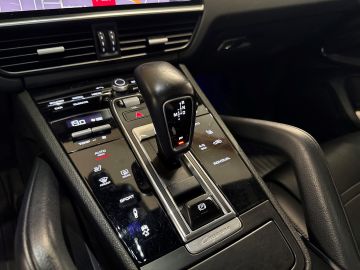 Porsche Cayenne - 11